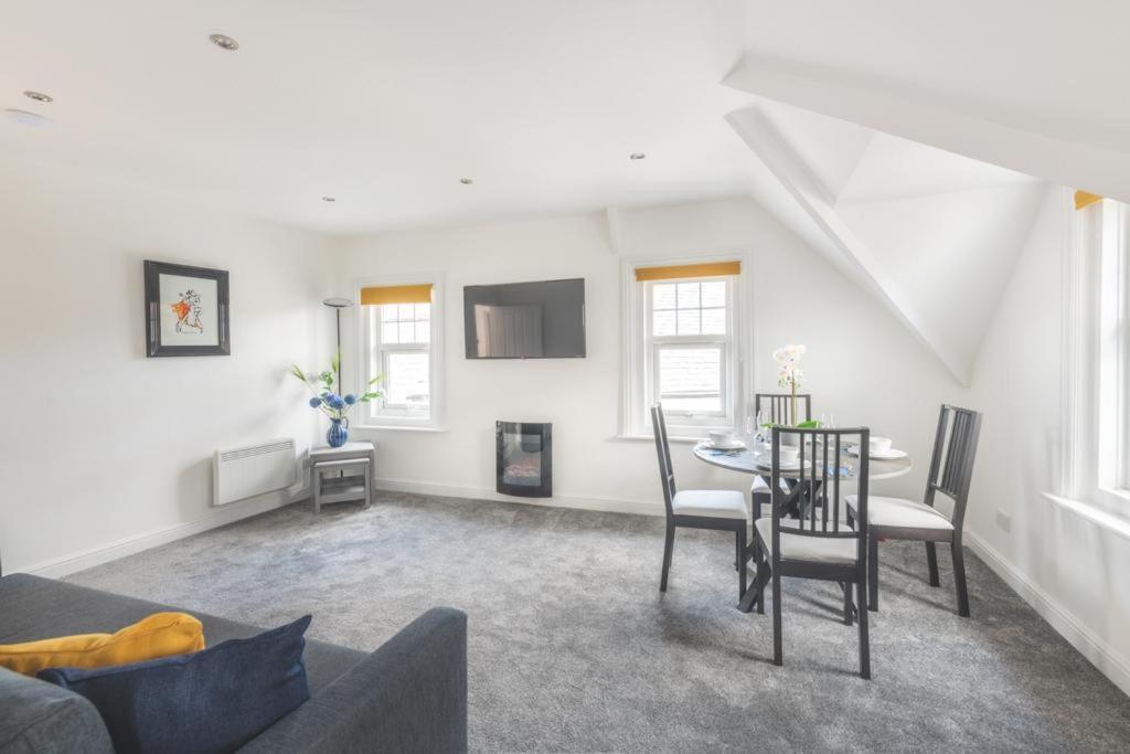 Coast View Luxury Apartment Lyme Regis Exterior foto